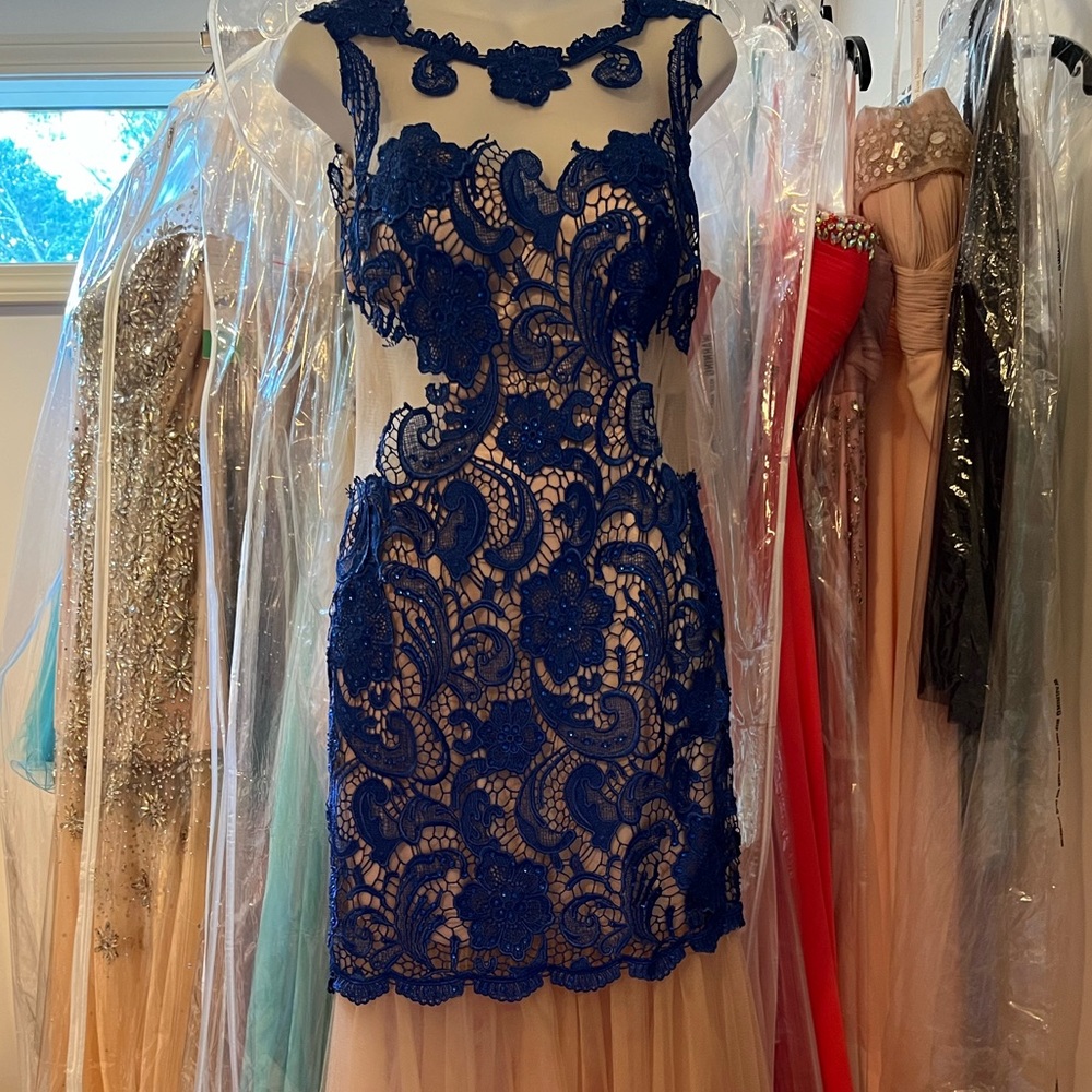 Śale !Prom new royal and nude sheer lace